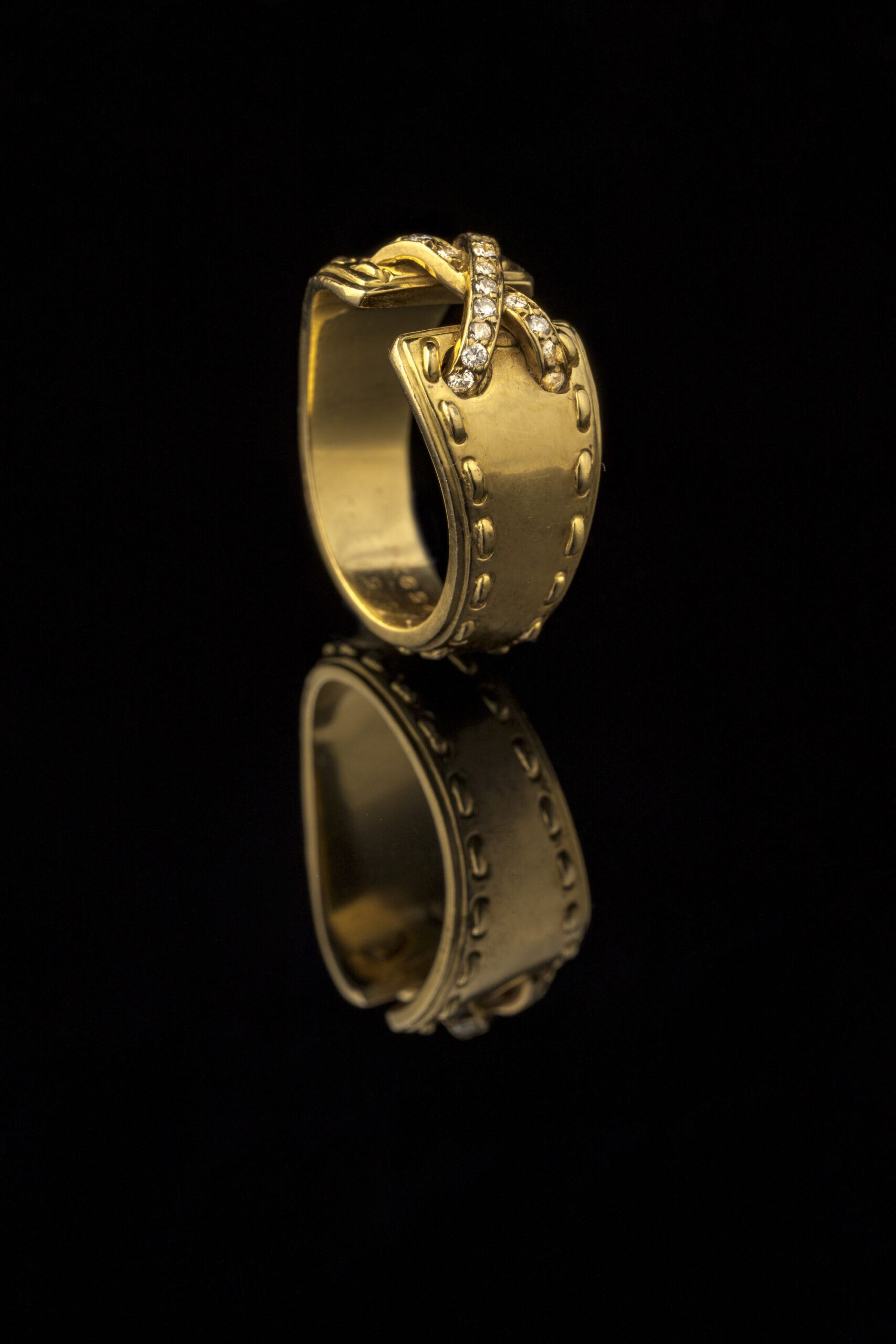 Hermès, 18 karat yellow gold corset ring set with diamonds - SOLD ...